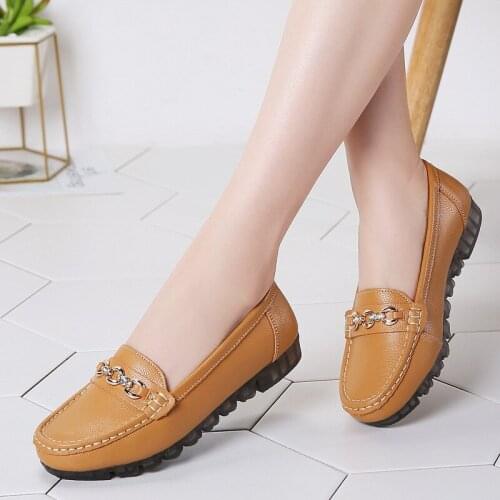 Spring plus size middle-aged and elderly mother shoes new real cowhide soft sole comfortable Korean casual womens shoes