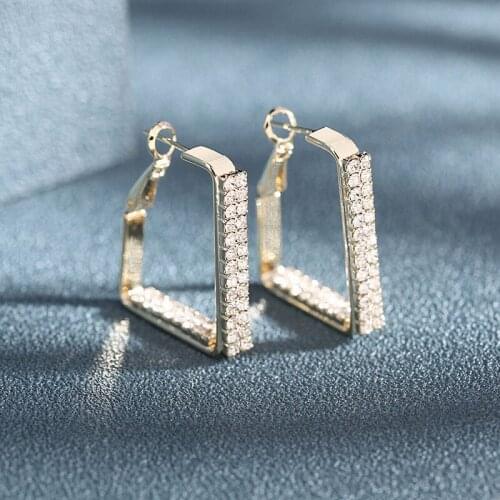 2021 New Lovely Gold Color Square Geometric Earring Stud Girl Zircon Sparkle Jewelry Accessories Wedding Earrings for Women