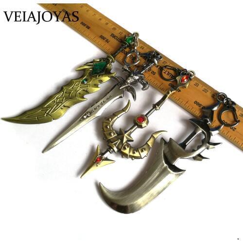 More Choice Game LOL Weapon Alloy Pendant Keychains 15cm Warcraft Sword Cool Car Key Rings Nice Gifts Key Holder for Men Women