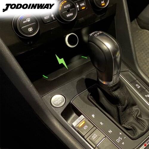10W phone charger for Volkswagen Tiguan MK2 Tharu 2017 to 2019 power adapter wireless charging panel for iphone 11 fast charge