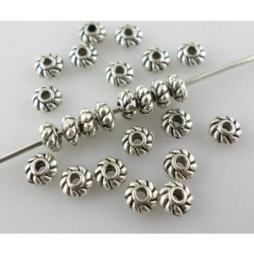 Wholesale 360pcs Tibetan Silver Tiny Daisy Flower Loose Charm Spacers Beads 4mm Findings