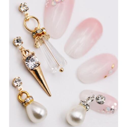 10pcs latest Luxury metal rhinestone pearl Tassel charm jewelry 3d fashion nail art alloy decoration Pendant Charm manicure tool