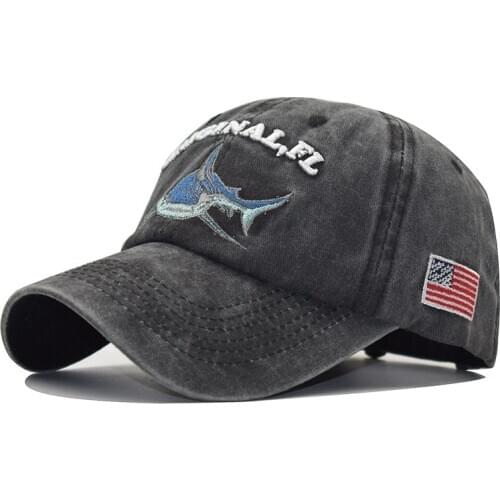 2020 Cotton Embroidered Letter Baseball Caps Mens Spring Summer Autumn Outdoor Leisure Sports Hats Ms. Visor Hat Sanpback cap