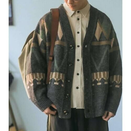 Japanese Winter V-Neck Cardigan Men Sweater England Style Retro Diamond Jacquard Harajuku Casual Loose Mens Sweater