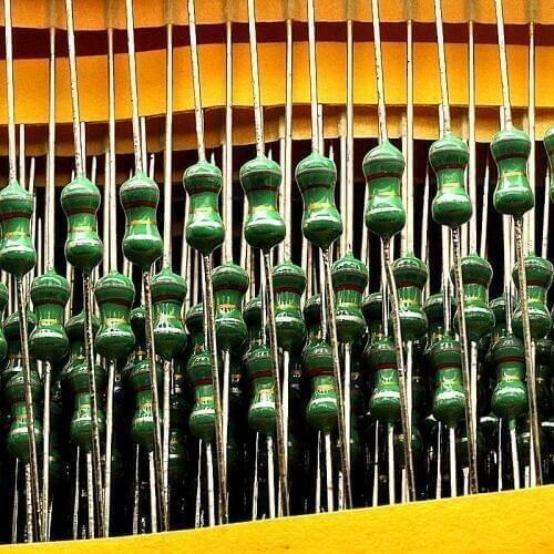 Free shipping 1 / 2W color ring inductance 0410 22UH (100 rats)