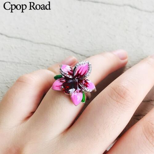 Cpop Red Water Drop Rhinestone Rose Rings Oil Drop Zircon Fashion Rings Elegant Luxury Women Jewelry Accessories Gift Hot Sale