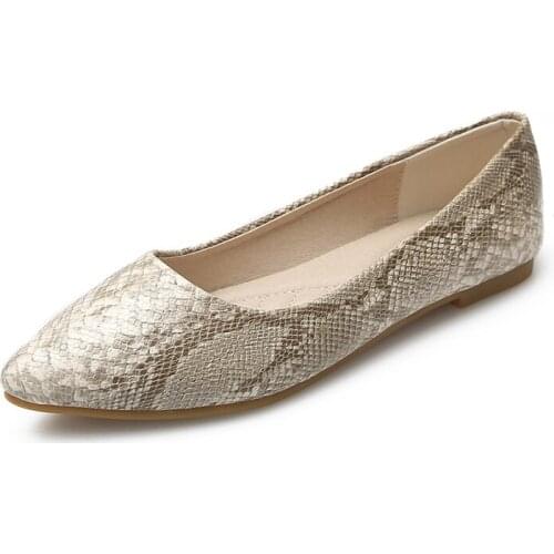 Working Pointy Soft Shoes Snake Pattern High Quality Flat Shoes Women Plus Size 33-43 Flat Shoes Shallow Boat Comfort