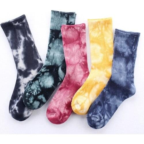 SP&CITY 2019 Women Harajuku Tie-dyed Socks Cotton Unisex Cool Crew Personal Socks Hip Hop Skateboard Casual Socks Hipster Sox