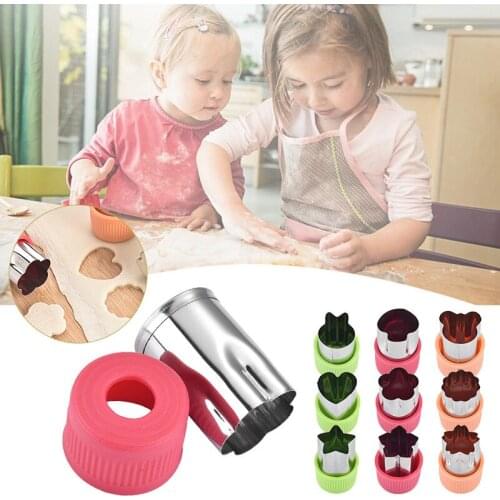 3Pcs/set Vegetable Fruit Cutter Mold Stainless Steel Cake Cookies Making Mold Kitchen Simple DIY Cute Carrot Cutter Tool