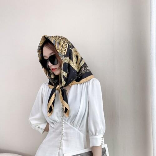 2021 Factory Direct Supply New Fashion Luxury Cotton Islamic Caps Wholesale Muslim Modal Monochrome Womens Bottom Caps Hijab