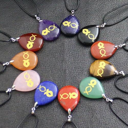 Natural Stone Water Drop Shape Pendant Necklace Engraved Christian Fish Shape Pattern Pendant Reiki Healing Charm Crystal Jewely