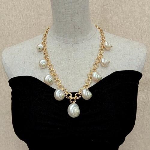 KKGEM Natural White spiral sea shell Pendant drop Gold Plated link Chain Charm choker Necklace 23"