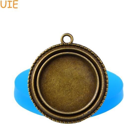 OYL130U 38.8mm Ornate Round Frame Pendant Silicone Mold - Picture Frame Mold Cake Decoration, Fondant, Chocolate, Resin Jewerly