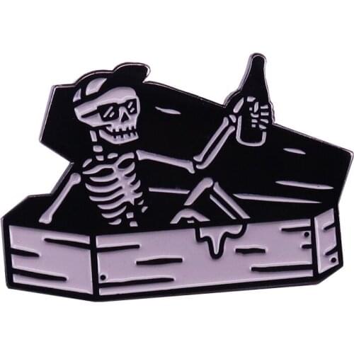 Skeleton cheers in coffin badge black Gothic art Halloween brooch cool punk decor