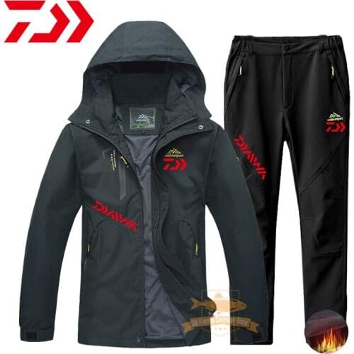 2021 Daiwa Men Fishing Jacket Autumn Winter Windproof Waterproof Plus Velvet Warm Hooded Suit Outdoor Sport Hiking Fishing Suits