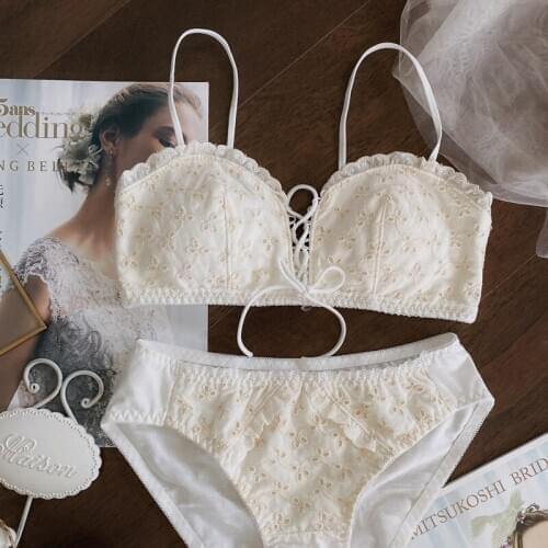 Kawaii Lingerie Femme Ethika Women Bra and Panty Set Cute Underwear Sweet Water Soluble Flower Embroidery Bra Panties Bralette