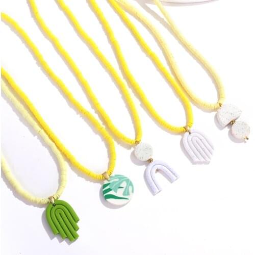 AENSOA 2021 Irregular Polymer Clay Necklace For Women Colorful Surfer Bead Geometric Clay Disc Choker Necklace Statement Jewelry