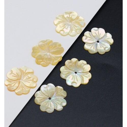 4pcs Natural Seashell Charm Flower Shape Loose Beads for Jewelry Charm Necklace Bracelet Accessory Women Gift Size 20x20mm