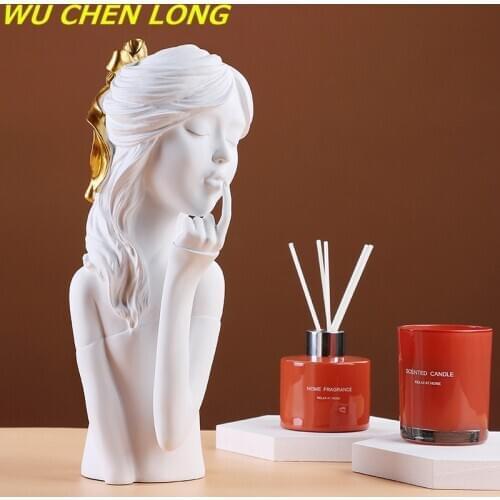 WU CHEN LONG Nordic Creative Butterfly Girls Art Sculpture Bust Statue Resin Craft Figurine Home Decoration Britbday Gifts R5699