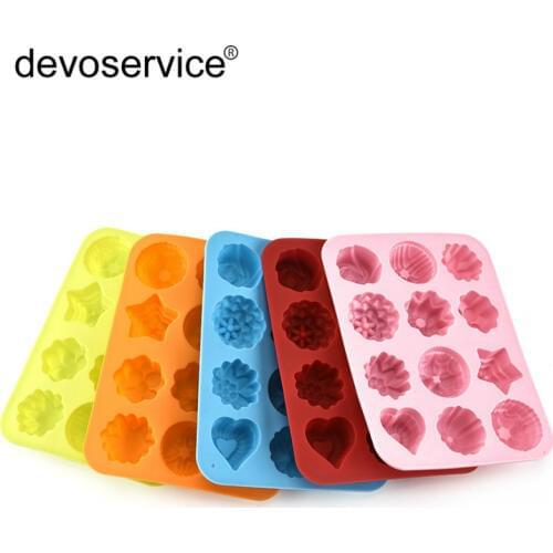 New 1Pc Thickened 12 Hole Flowers Silicone Cake Mold Decorating Pudding Jelly Handmade Soap Mold Baking Tools Cake Kitchen Tool