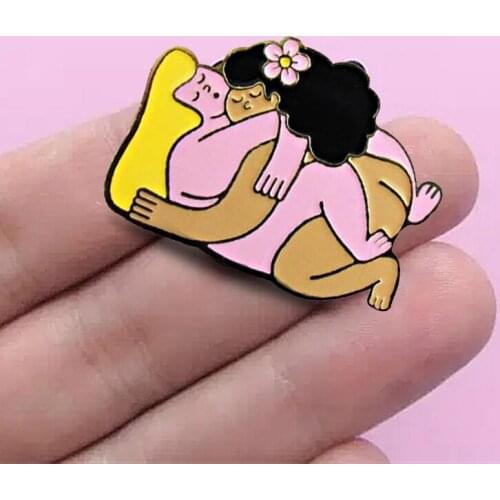 Lady Couple Lovers LGBTQ Gay Pride Enamel Brooch Pin Backpack Hat Bag Collar Lapel Pins Badges Women Mens Fashion Jewelry Gifts