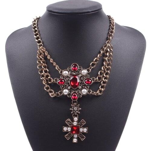 New Red Crystal Necklace Simulated Pearl Gold Color Metal Alloy Chain Necklace Bijoux for Women Jewelry Accessories