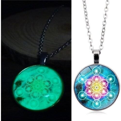 Simple Luminous Holy Jihe Pattern Pendant Necklace Fashion Women Men Jewelry Glow In The Dark Glass Dome Necklaces Gifts