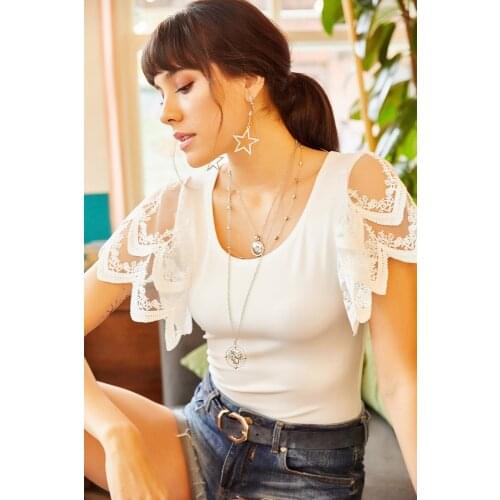 Womens White Sleeve Lace Detailed Blouse 2021 New Summer Season Different Model Fashion Trend High Quality Ladies Crop Tops