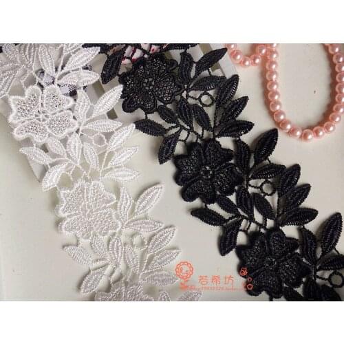 Free shipping 3 yard/ lot 5.5CM wide high-quality white black flower water soluble embroidered lace fabric DIY accessories