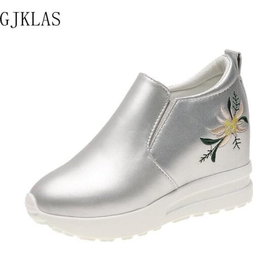 Leather Casual Shoes Womens Hidden Heels Wedge Sneakers Slip on Shoes for Women Black White Sneakers Platform Women Shoes Casual