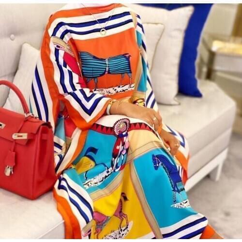 Kuwait Fashion Blogger Recommend Popular printed Silk Kaftan Maxi dresses Loose Summer Beach Bohemian kaftan long dress for lady