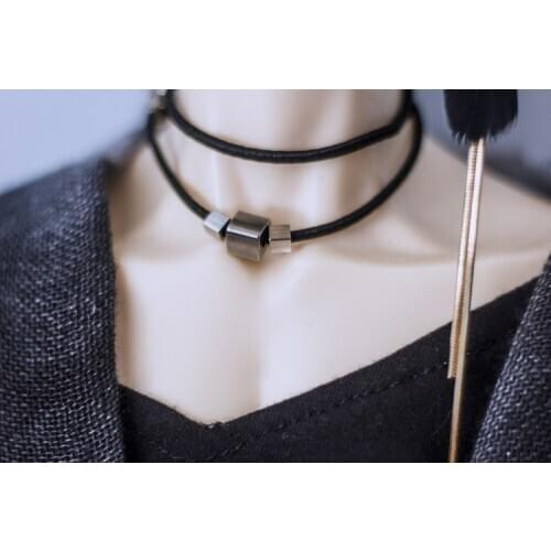 BJD doll accessories are suitable for 1/3 1/4 MSD Uncle size fashionable black metal square black necklace doll is special