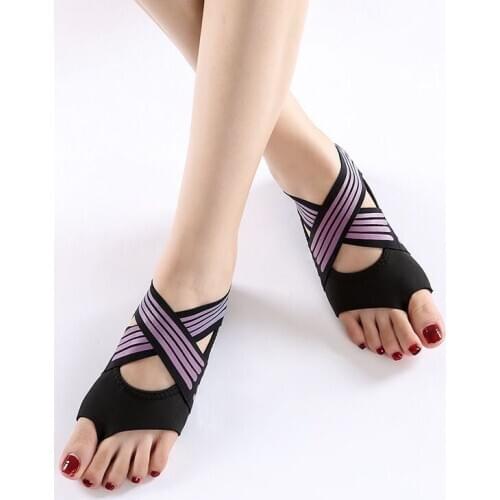 Yoga Shoes Women Half Toe Grip Non-slip Yoga Pilates Training Shoes Professional Yoga Socks Five Toes Finger Yoga Shoes
