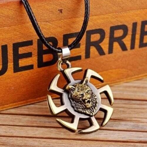 Stainless Steel Wolf Head Pendant Necklace Viking Black Rope Necklace Steel Wheel Pendant Jewelry For Men Daily Wear Gift