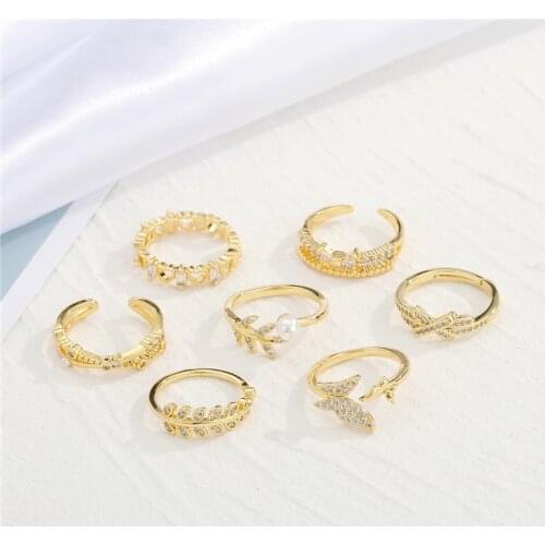 1PC Korea Minimalist Crystal Copper Ring For Women Chic Hollow Heart Pearl Leaf Butterfly Wedding Engagement Ring Jewelry R209