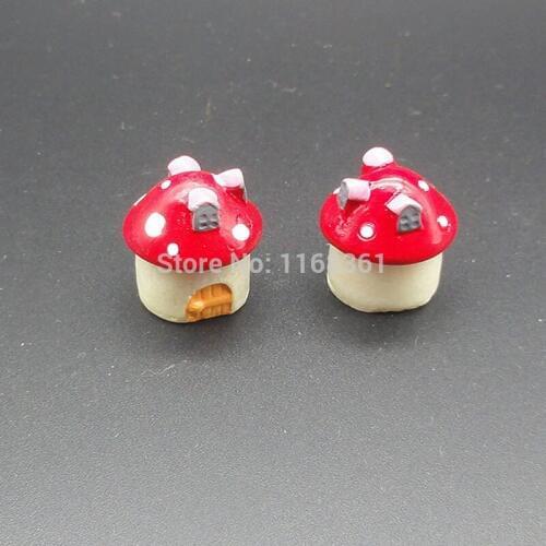 1pcs/lot Resin lovely red mushroom house 19mm Ornaments Micro landscape Ornaments Creative Home Gardening Decorations A007-9