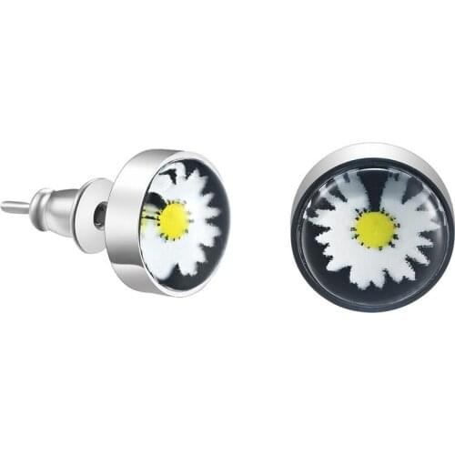2021 Korean Style Cute Ethnic Flower Small Daisy Earrings For Student Girls Stainless Steel Sunflower Hiphop Cool Party Present