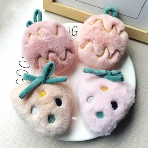 5Pcs/Lot Plush Cartoon Strawberry And Pineapple Patches Appliques For Bag Sewing Accessories DIY Hair Clip Decoration