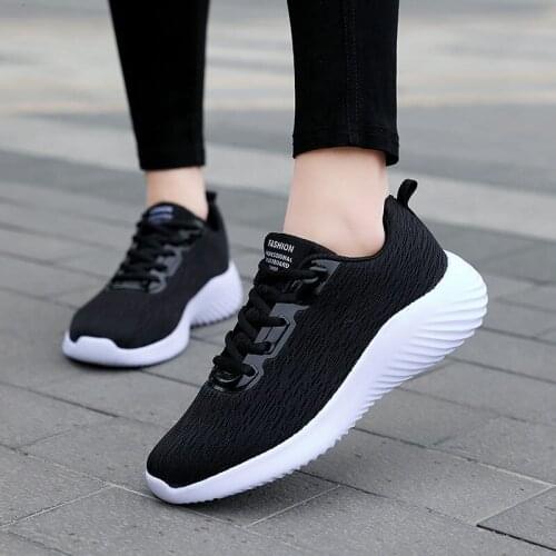 Womens Sports Shoes Leisure Outdoor Women Running Shoe Breathable Mesh Gym Sneakers Lace-up Fitness Shoes For Women Tenis Woman
