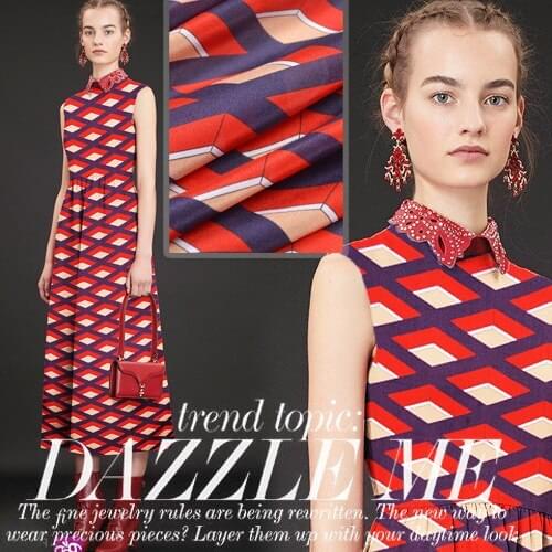 Red geometric printing fabric natural mulberry silk double crepe fabric light cool cool vertical good cloth DIY materials