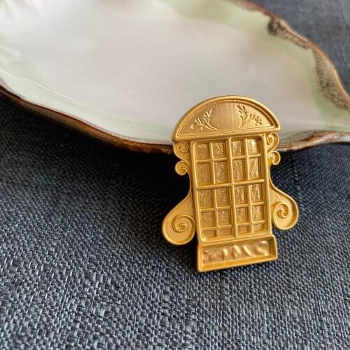 Maywell Star Brooches With Animals For Clothes