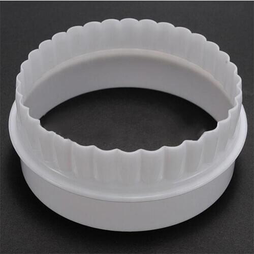 6Pcs/Set Round Plastic Scalloped Fluted Cookie Pastry Biscuit Cutter Cake Decor