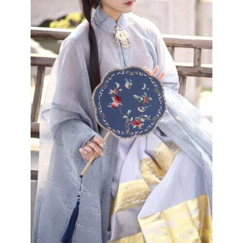 Archaistic Circular Fan Suzhou Embroidery Double Sided Embroidery Fan Finished Product Handmade Fan Ancient Chinese Clothing Fan