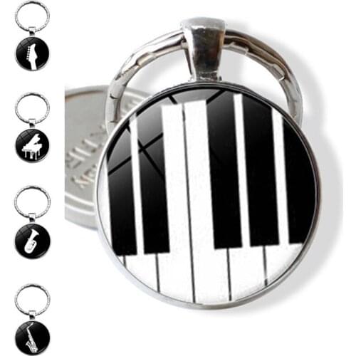 Grand Piano Keyboard Keychain Pendant Musical Instrument Guitar Saxaphone Metal Keychain Rings Keyholder Chirstmas Gift