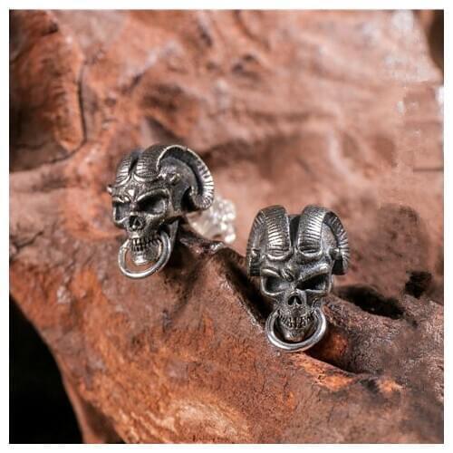 Personality Demon Satan Ram Skull Stud Earrings Nordic Retro Viking Earrings Pirate Biker Jewelry for Men Women Party Earrings