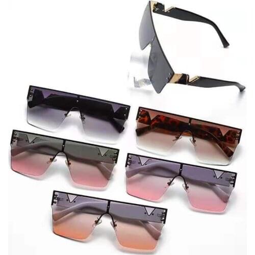 New Large Frame Goggles Sunglasses Double V-Shaped Mi Order European and American Fashion Street Shot Fashionable Sunglasses