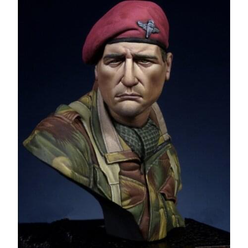 1:16 die-cast resin model WWII British Red Devils skydiver needs paint resin model bust free shipping