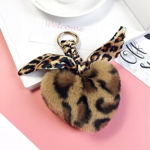 Cute Faux Rabbit Fur Ball Keychains Pompom Leopard Plush Heart Key Chains Pom Pom Car Keyring Holder Charm Bag Pendant Gifts