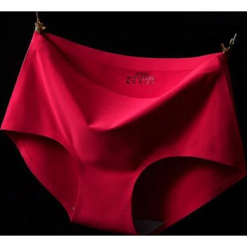 Sexy ice silk briefs Women panty Mid waist Women soft briefs girl panty fashion sexy briefs set girl comfortable Seamless Briefs