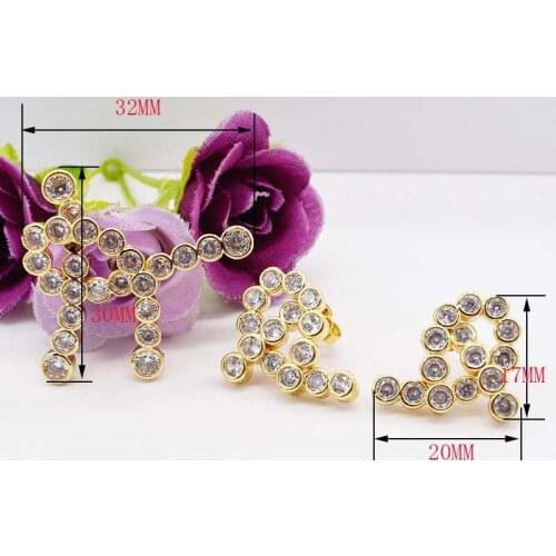 Womens high-quality CZ-studded pendant and earrings set, pearl-studded Bracelet Clasp, necklace clasp, sweater clasp